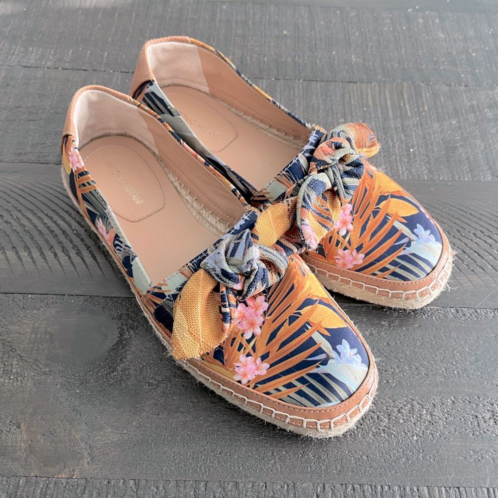 Antonio Melani Tropical Print Espadrille Flats Size 8 Bow Loafers Coastal